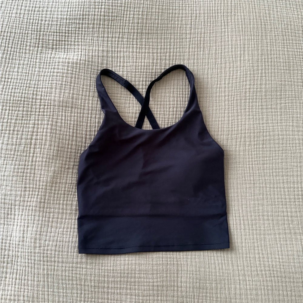 Gap activewear tank with built in bra
